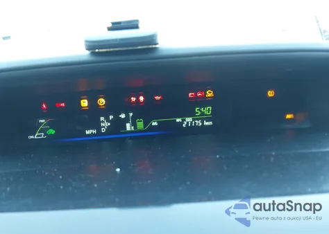 2014 Toyota Prius V Two из США, поврежденный, VIN JTDZN3EU2E3321338